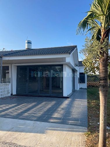 BÁN GẤP CĂN NHÀ 2 PHÒNG NGỦ CÁCH BIỂN HỒ TRÀM 5 PHÚT DI CHUYỂN