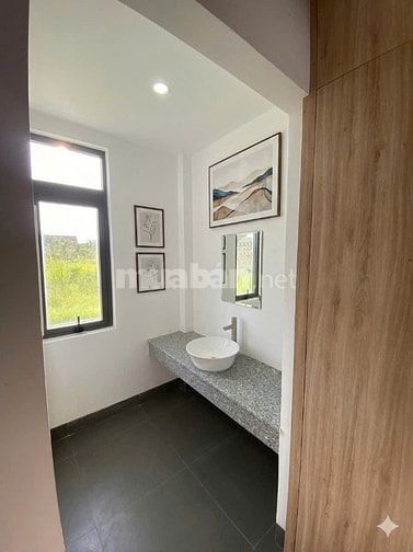 BÁN GẤP CĂN NHÀ 2 PHÒNG NGỦ CÁCH BIỂN HỒ TRÀM 5 PHÚT DI CHUYỂN