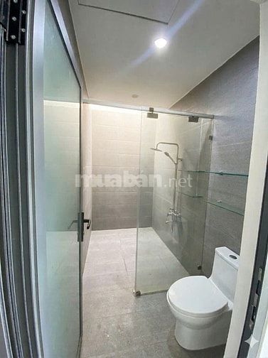 BÁN GẤP CĂN NHÀ 2 PHÒNG NGỦ CÁCH BIỂN HỒ TRÀM 5 PHÚT DI CHUYỂN