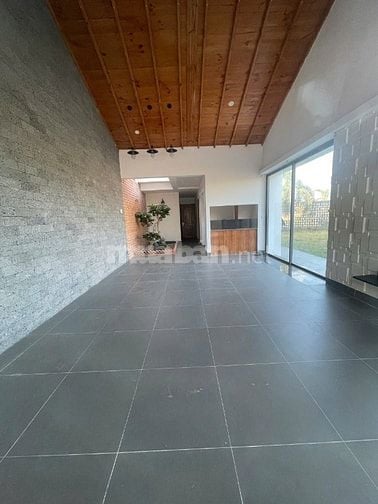 BÁN GẤP CĂN NHÀ 2 PHÒNG NGỦ CÁCH BIỂN HỒ TRÀM 5 PHÚT DI CHUYỂN