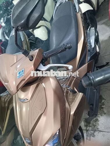 Honda Air Blade 125cc 2019 Vàng đồng