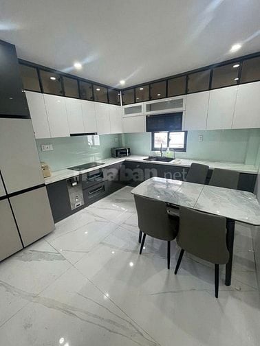 HẠ GIÁ BÁN NHANH TỪ 39 - 32 TỶ NHÀ MT LÝ THƯỜNG KIỆT Q10, 4X17, 6 TẦNG