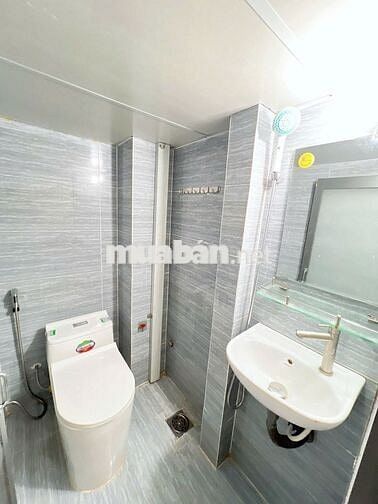 CÒN 3P DUPLEX SIÊU XINH NGAY ĐH VĂN LANG - FULL NT - FREE XE - CỬA SỔ