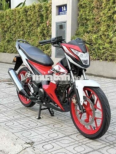 Sonic 2020( nậu xớ đưa trước e 15trieu nhận xe)