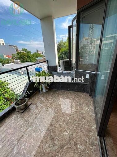 Studio Apartment near beach - no contruction