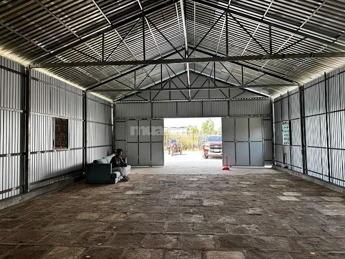 Kho xưởng 4 phía cây xanh gió mát như Nhà vườn nghỉ dưỡng