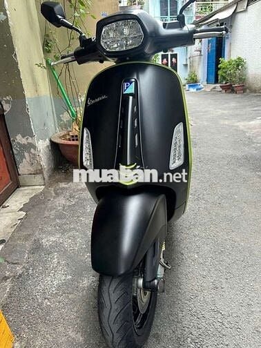 Piaggio Vespa Sprint Tech 150 Đen 6039 km
