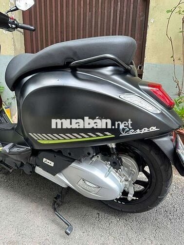 Piaggio Vespa Sprint Tech 150 Đen 6039 km