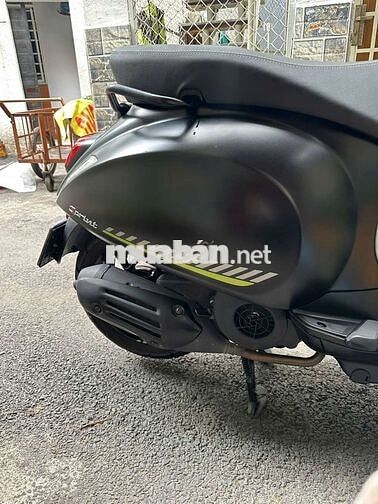 Piaggio Vespa Sprint Tech 150 Đen 6039 km