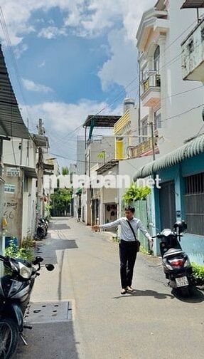 ĐẤT ĐẸP HXH – GẦN PHẠM VĂN ĐỒNG- VÀNH ĐAI 2- 56M2- 5.58 TỶ 