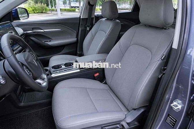 Xe điện Vinfast VF6 Plus 2024 Xám