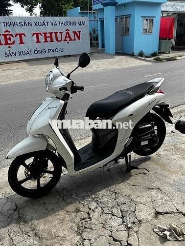 Yamaha Janus 2016 Trắng
