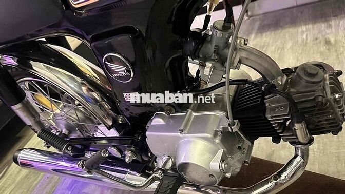 Honda 67 Đen Cổ điển
