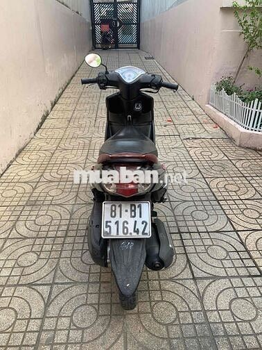 Yamaha Ultimo Đen Tự động