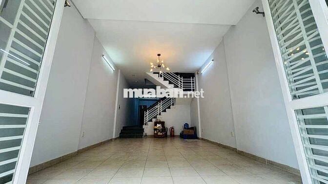 Cho thuê nhà 4x15.7m, 4 tầng, 4PN, 5WC, KDC Cao Lỗ, P.4, Q.8