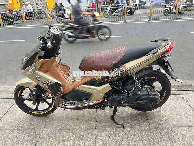 Yamaha Nouvo 4 2011 Vàng đồng