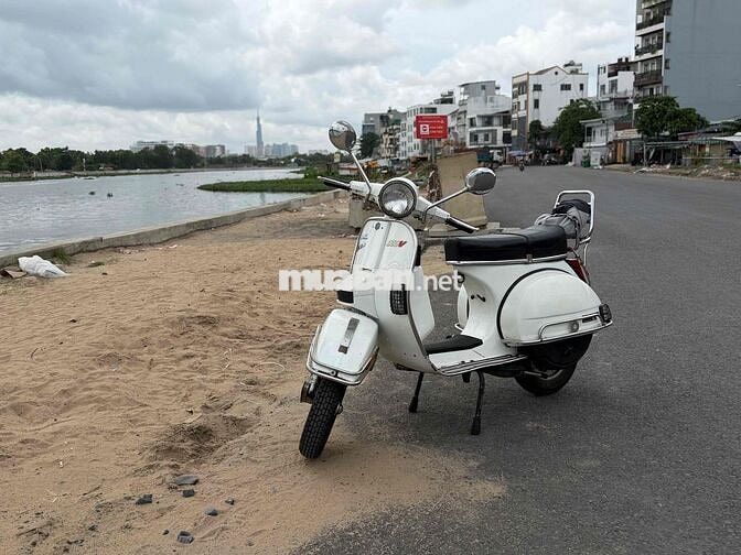 Piaggio Vespa PX 150 Trắng