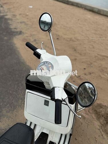 Piaggio Vespa PX 150 Trắng
