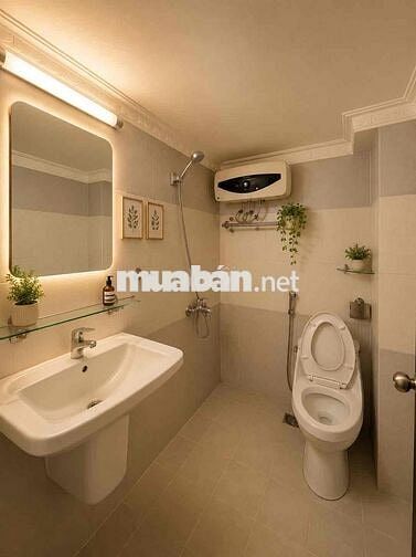Chính Chủ Cho Thuê Căn Hộ Chung Cư Quận 5 ( 2 Phòng Ngủ Ban Công 50m2