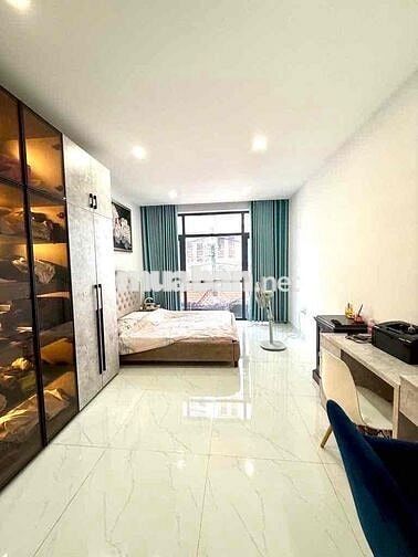Bán nhà Đ.khánh Hội 43m2 chỉ  6.9T kế ngay Đường xe hơi đi Hoàng Diệu,