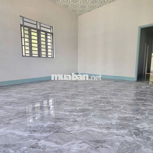 Nhà đẹp, giá rẻ công nhân. 240m2 gần KCN. 790tr TL 
