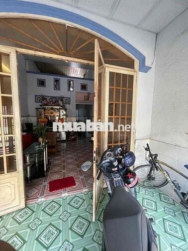 Cần bán nhà đầu hẻm B18, Tân Vĩnh Lộc