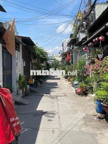 Cần bán nhà đầu hẻm B18, Tân Vĩnh Lộc