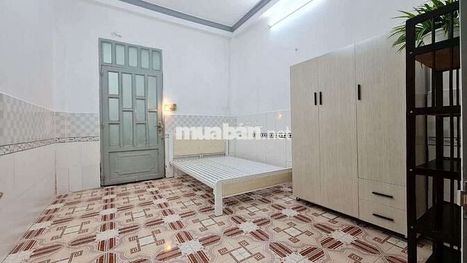 Ngay Ngã Tư Bảy Hiền - Cho thuê căn hộ trệt lối đi riêng rông 50m2