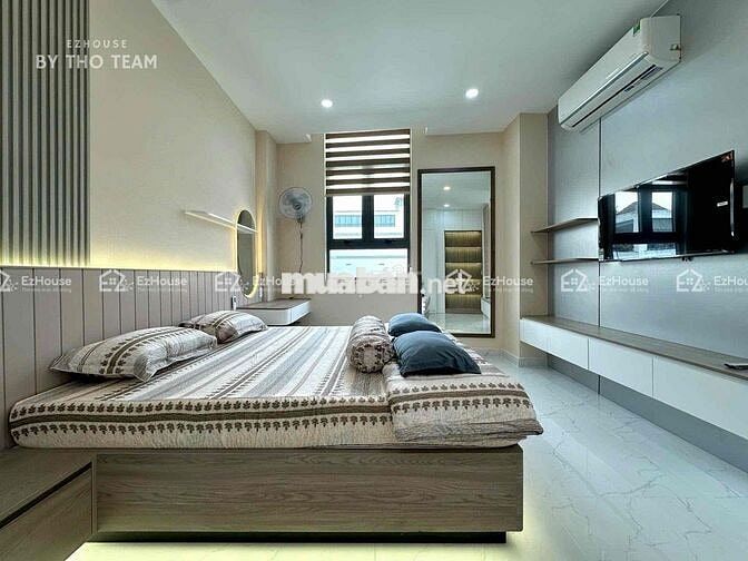 CĂN HỘ CAO CẤP - BAN CÔNG - FREE GYM - FULL NT CAO CẤP GIÁP QUẬN 10