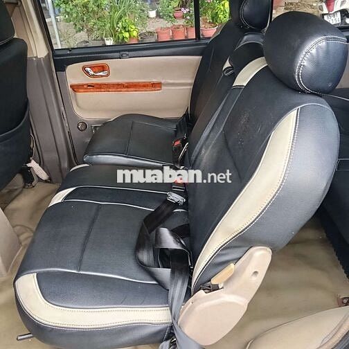 Mitsubishi Jolie 2004 7 chỗ Đen