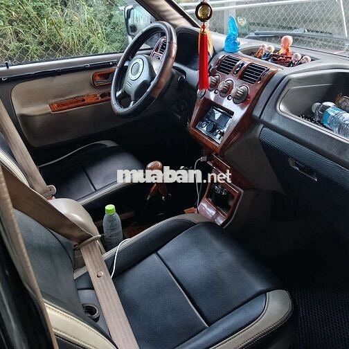 Mitsubishi Jolie 2004 7 chỗ Đen
