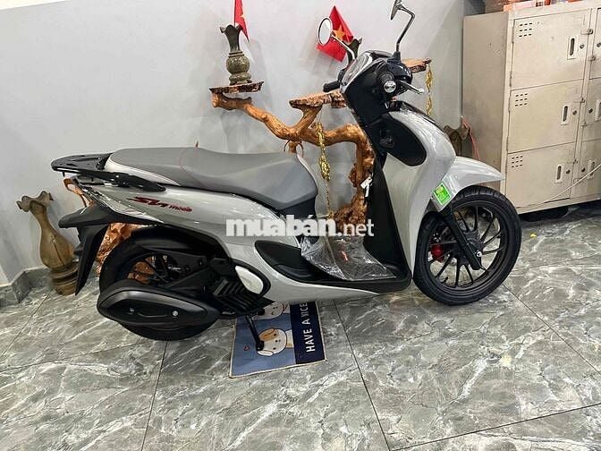 Honda SH Mode 2026 Xám