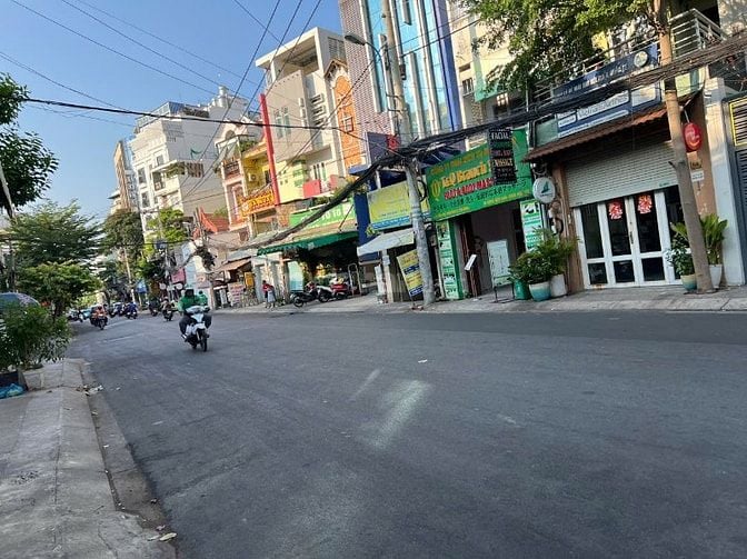 MTKD Yên Thế Q.Tân Bình, cách sân bay 1km, DTCN 95m, 3 Tầng, Giá 22 tỷ