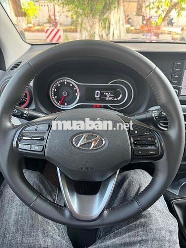 Hyundai i10 2021 Trắng Bản đủ
