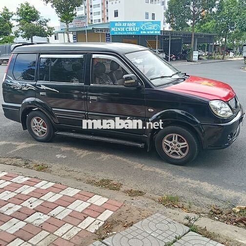 Mitsubishi Jolie 2004 7 chỗ Đen