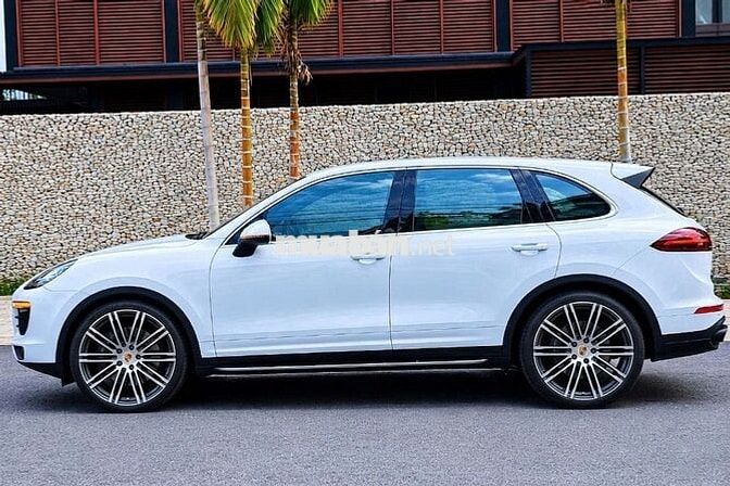 Porsche Cayenne Thương hiệu xe Siêu Sang - Siêu Xe