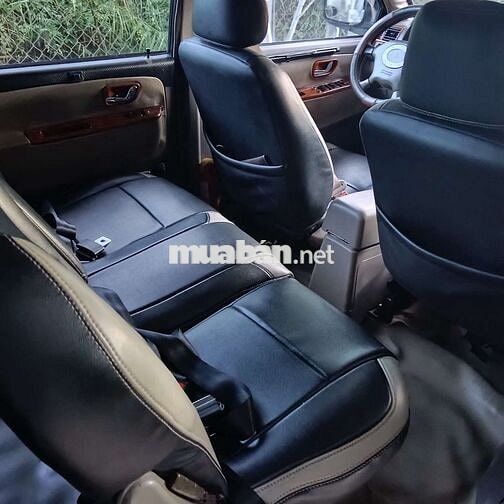 Mitsubishi Jolie 2004 7 chỗ Đen