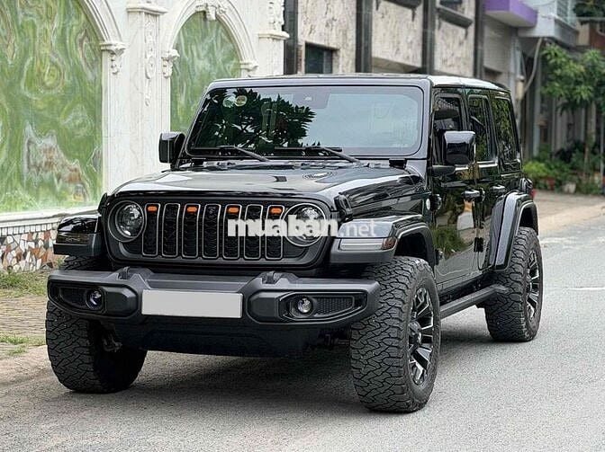 Jeep Wrangler Sahara 2023 Đen 3500km