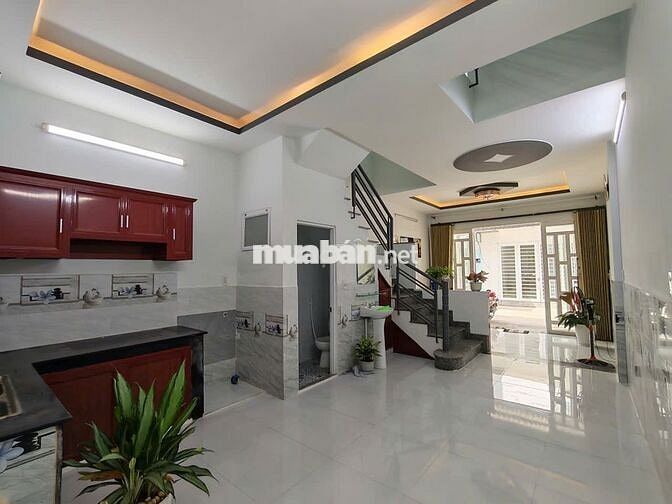 NHÀ 1 TRÊT 1 LẦU 2PN ! HẺM XE HƠI! 1 SẸC ĐƯỜNG GÒ HƯU VÀO 30M!55OTR 