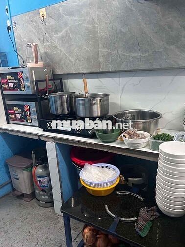 Sang Gấp Quán Phở Mặt Tiền Phạm Văn Hai P.1 Tân Bình - Giá 135Tr, Thuê