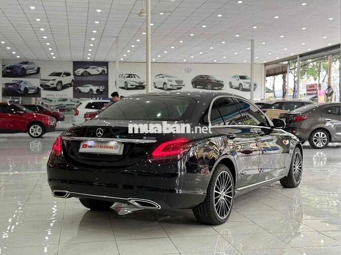 Mercedes C200 Exclusive 2021 Lướt 3v km