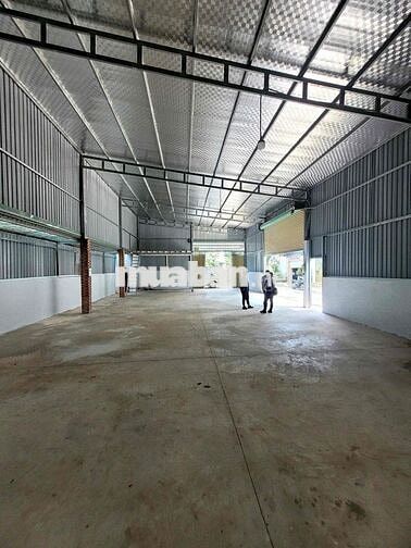 CHO THUÊ XƯỞNG THẠNH XUÂN QUẬN 12, 250M, GIÁ CHỈ 15TR/THÁNG