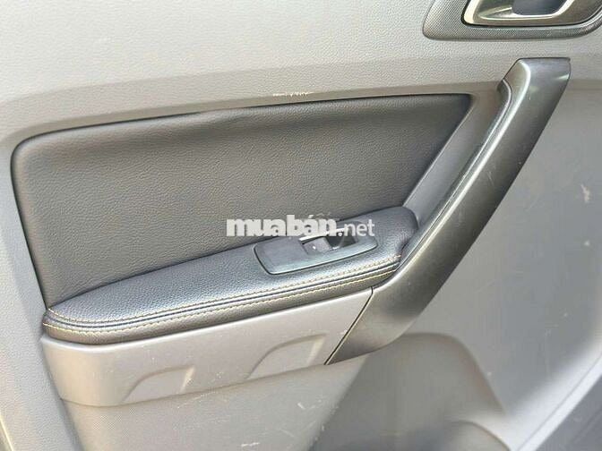 Ford Wildtrak 2016 Trắng Tự động