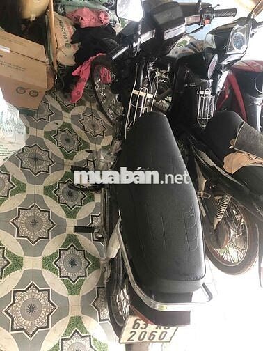 Honda Dream 2001 màu Nâu