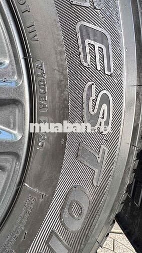 Toyota Hilux 2025 2.4L 4x2 AT - 27000 km