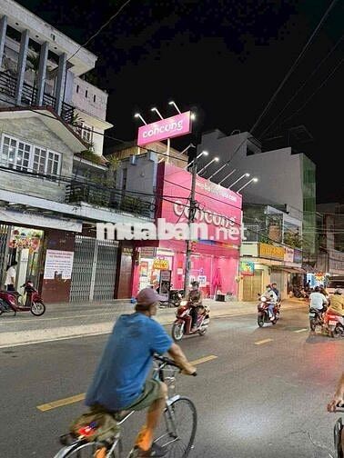 cho thuê toà nhà Mt Nguyễn Thị Minh Khai (1 hầm 10 tầng )