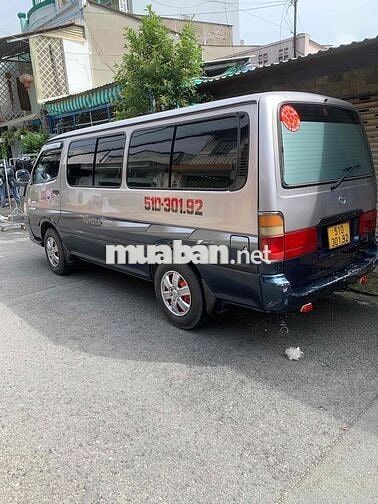 Toyota Van 2002 Bạc Xanh