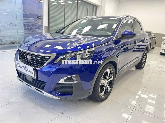 Peugeot 3008 2020 1.6AT có cửa sổ trời