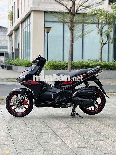 Honda Air Blade 2017 Đen đỏ
