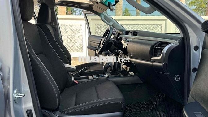 Toyota Hilux 2025 2.4L 4x2 AT - 27000 km